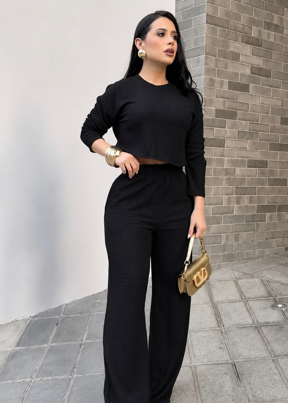 Ref 06 : Ensemble Côtelé Femme – Coupe Large Premium